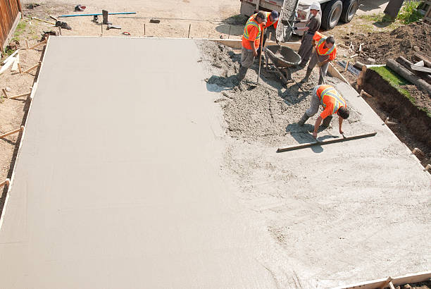 Best Concrete Slab Installation  in Ntgomery City, MO